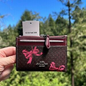 COACH Mini Skinny Id Case Cardholder Keychain Wallet XMAS Merlot Bow Print NWT